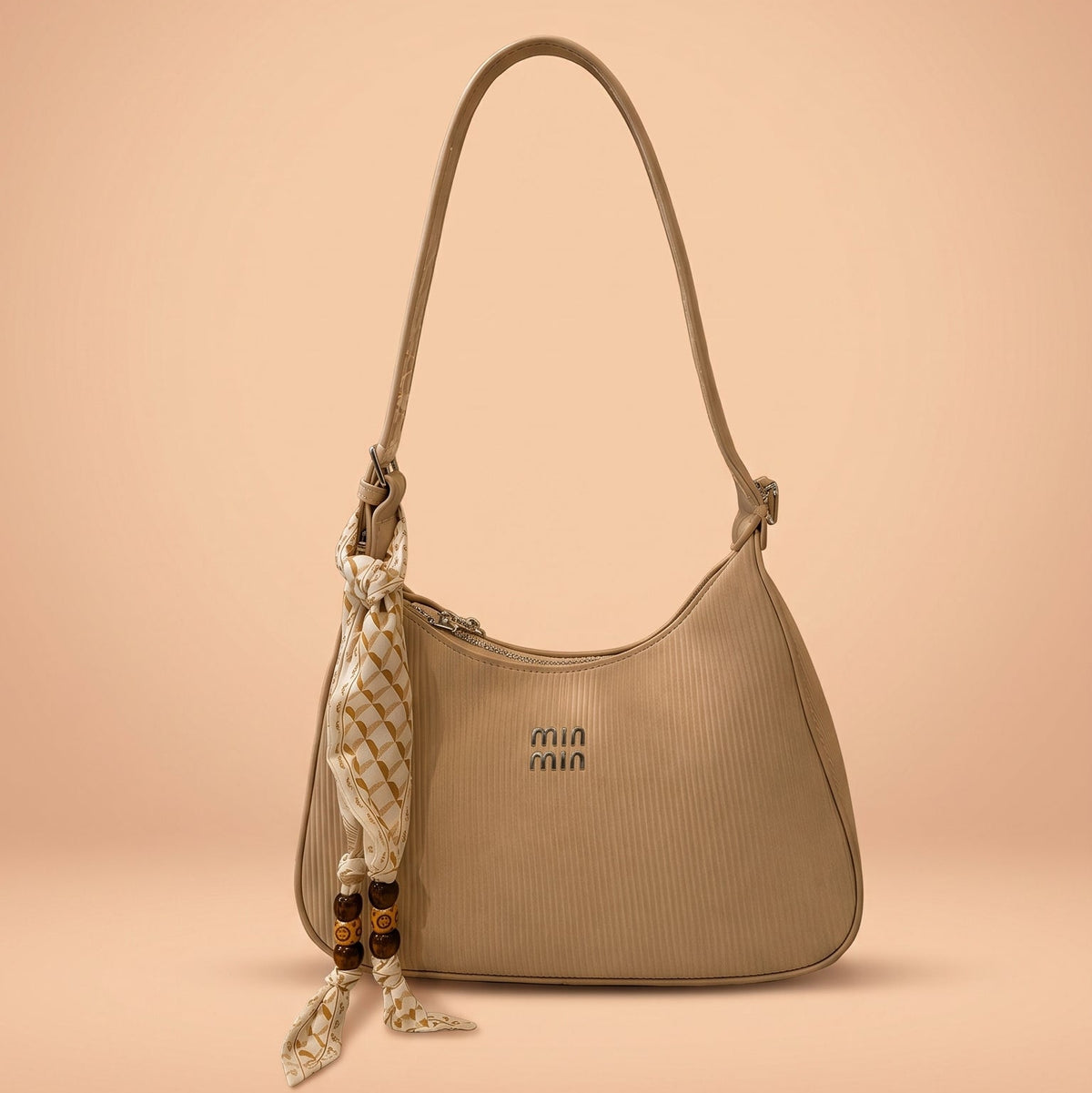 Beige Ribbed Shoulder Bag with Elegant Scarf Detail 🤎✨